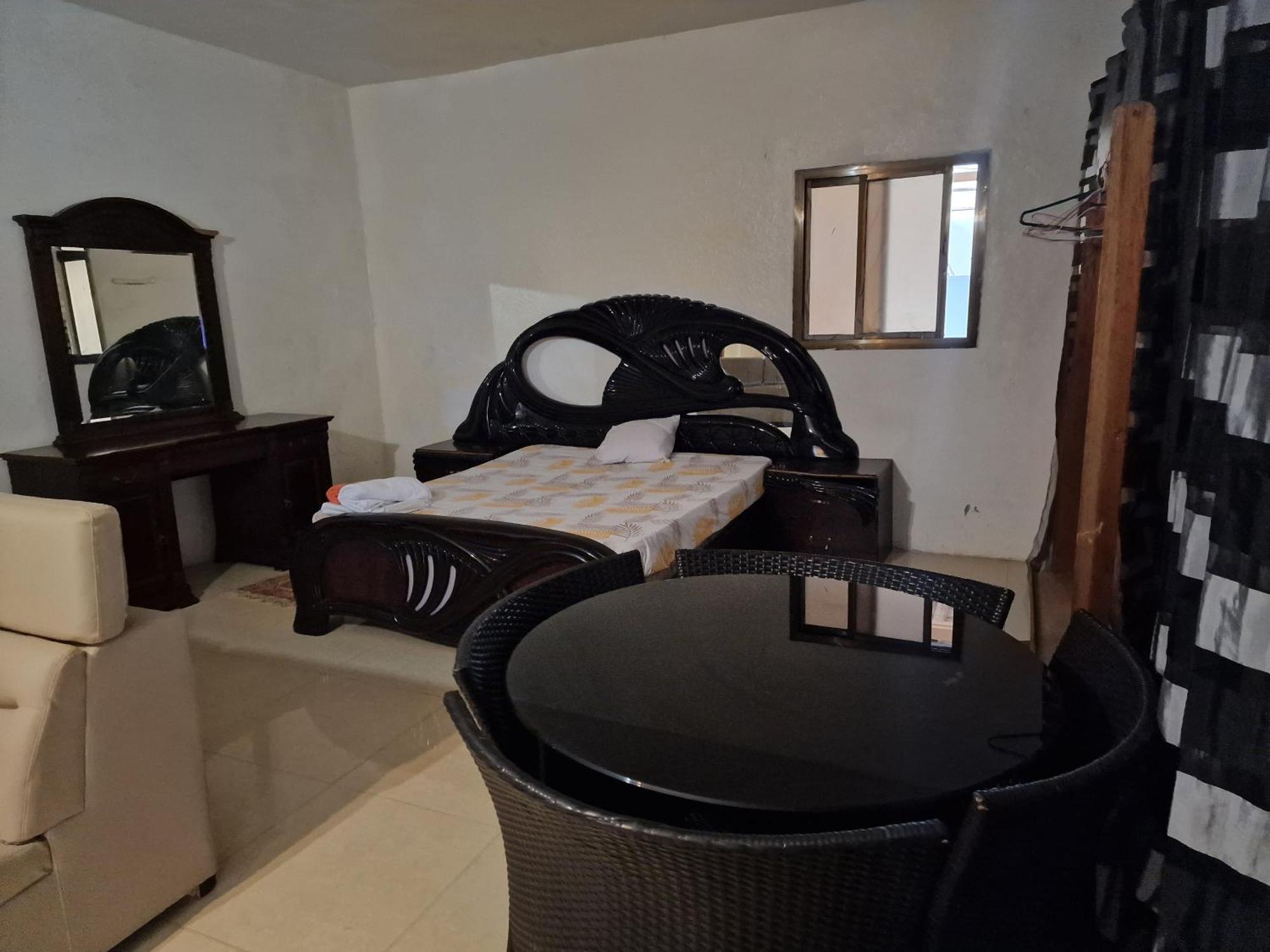 Monteiro Paradise Guest House 상투메 외부 사진