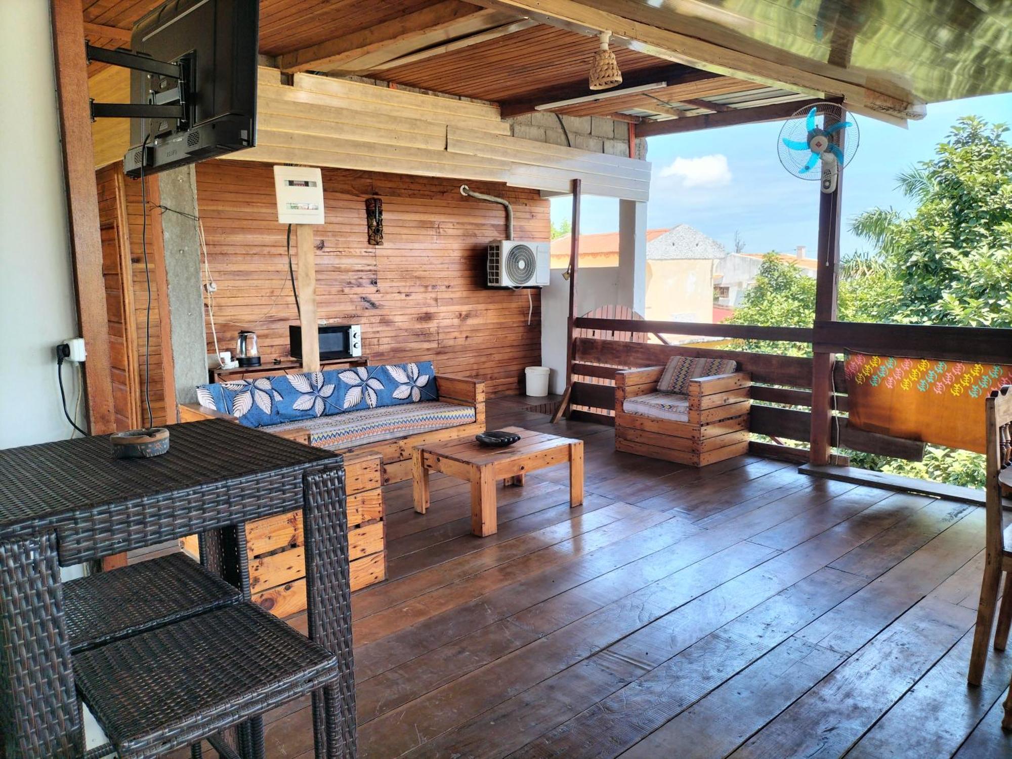 Monteiro Paradise Guest House 상투메 외부 사진